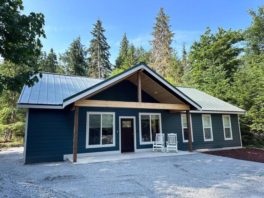 Hébergement de vacances Luxe Mt. Rainier W/ Hot Tub-ac-game Ashford